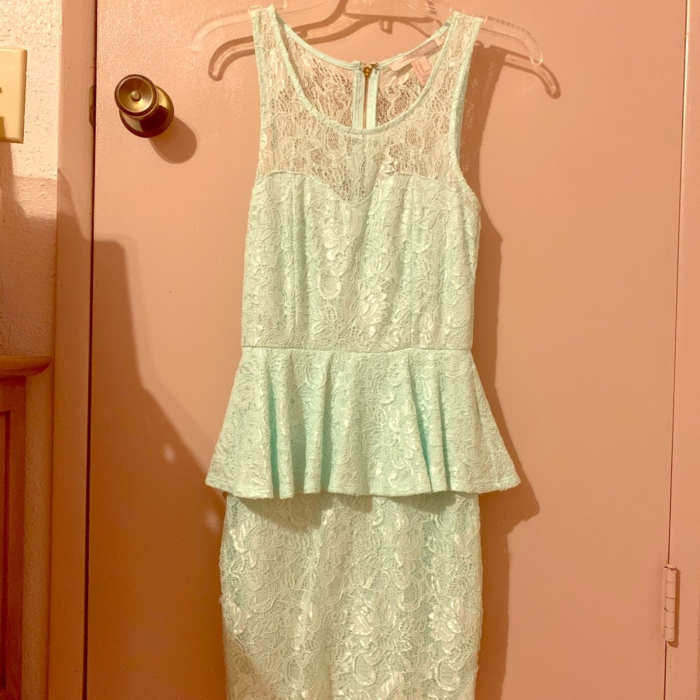 Forever 21 mint lace peplum dress